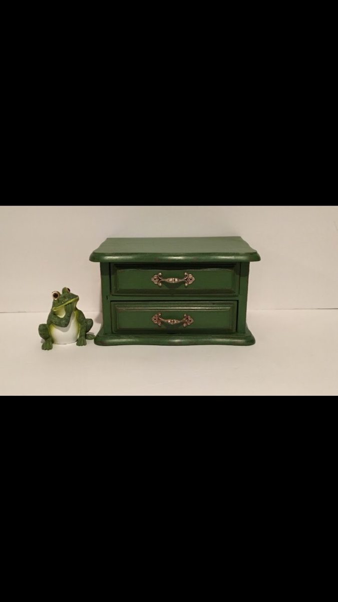 Froggie Jewelry Box