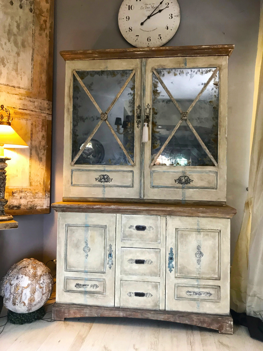 Tv wardrobe