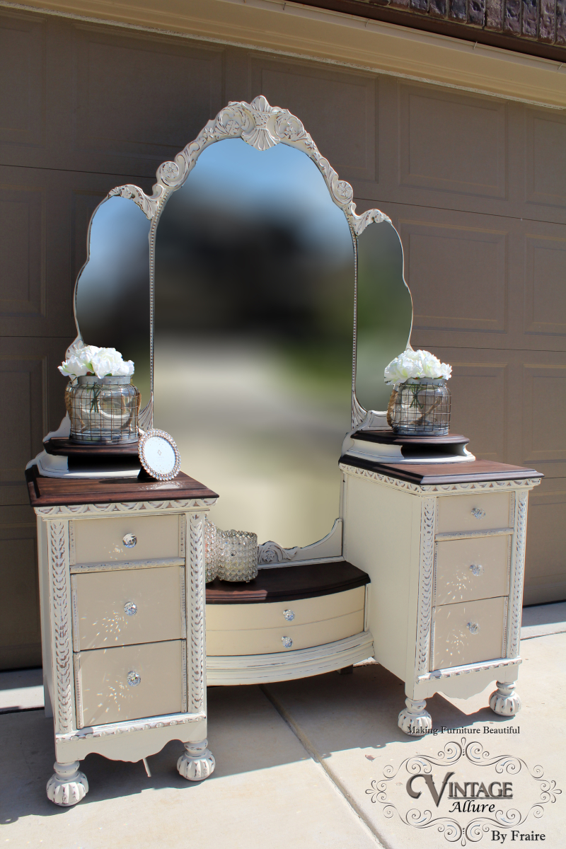 Cinderella's Vanity