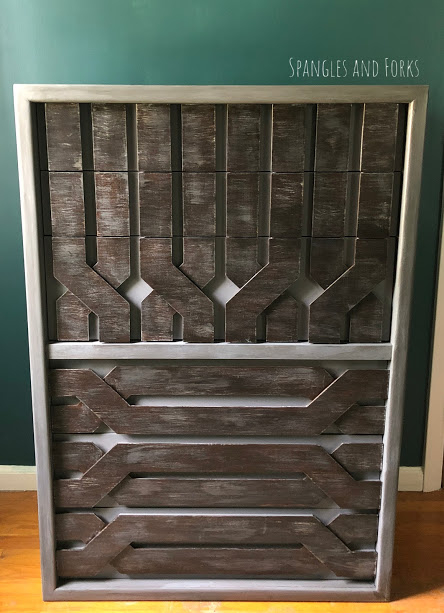 Gentleman's Dresser