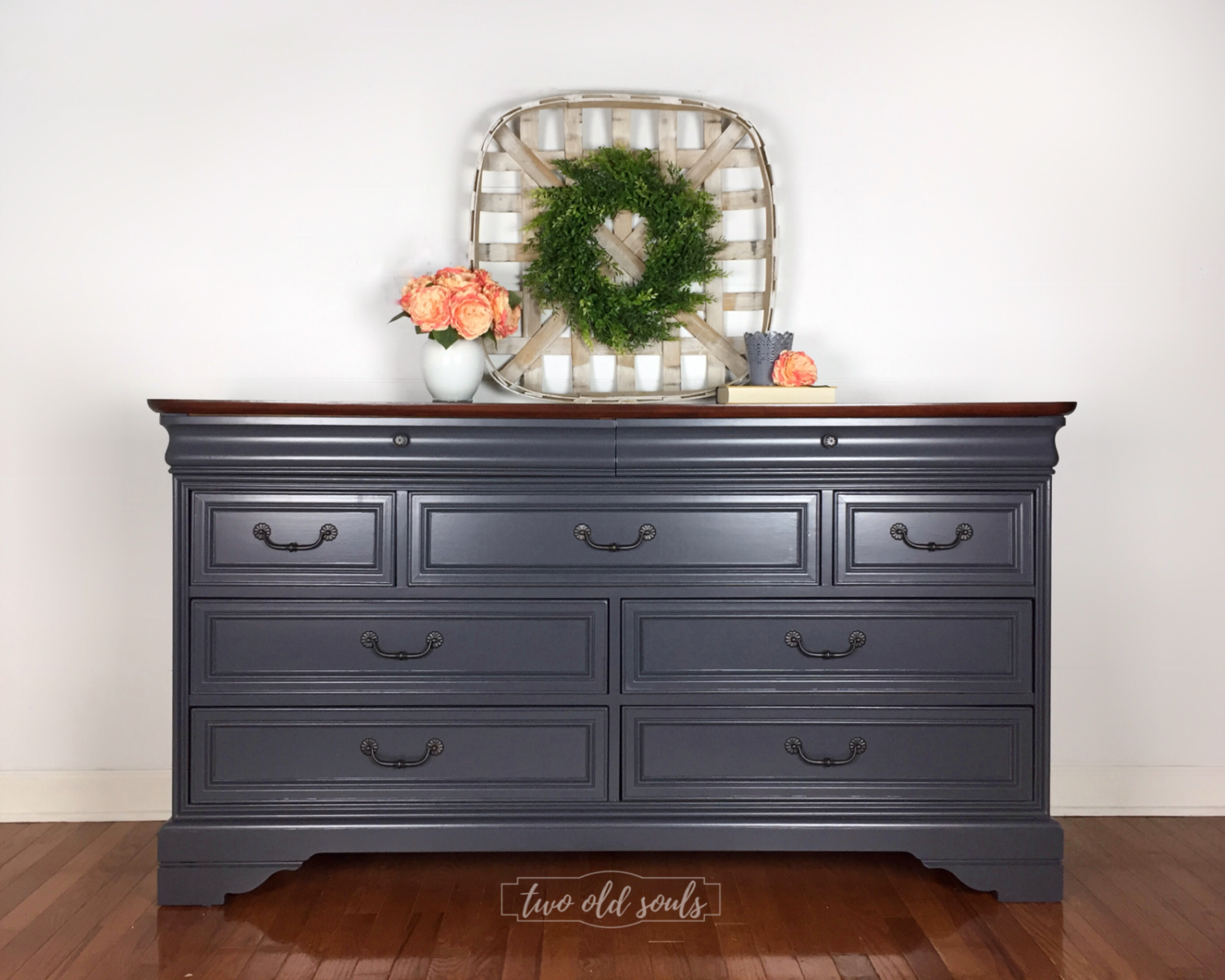 Queenstown Grey Milk Paint with Satin HPTC provides a flawless finish