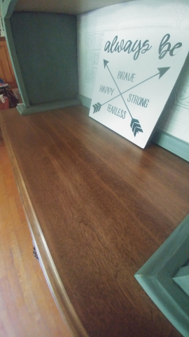 Closeup of stain top