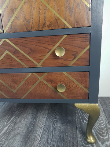 Drinks cabinet