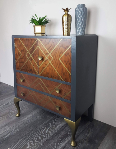 Drinks cabinet