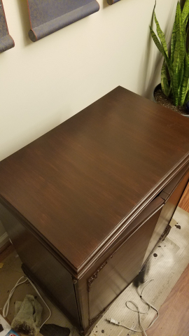 Faux wood grain top