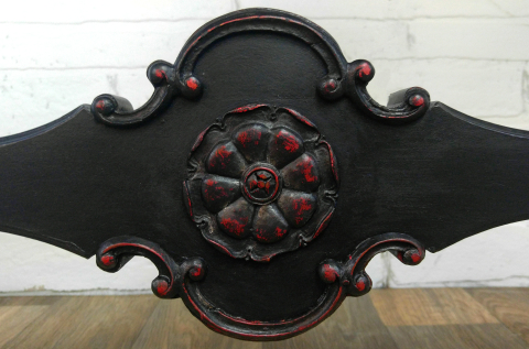 Holiday Red distressed accents