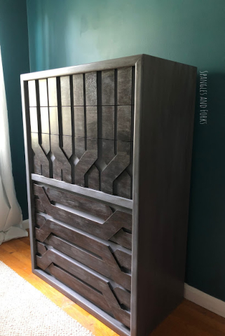 Gentleman's Dresser