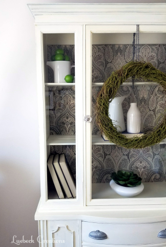 Hutch Door Detail