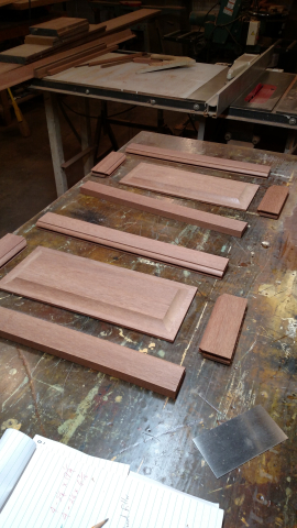 Building the hutch doors