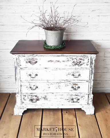 Chippy Dresser