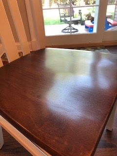The conditioner applied minutes before the dye was sprayed helped keep the blotching at bay.