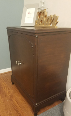 Faux wood grain side