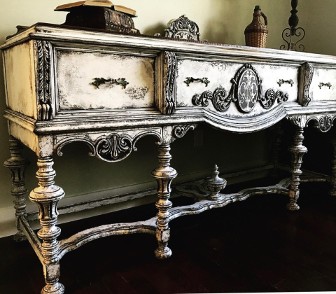Old World Distressed Urn Buffet